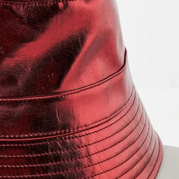 GUC Wyeth Faux Leather Bucket Hat - Picture 4 of 11